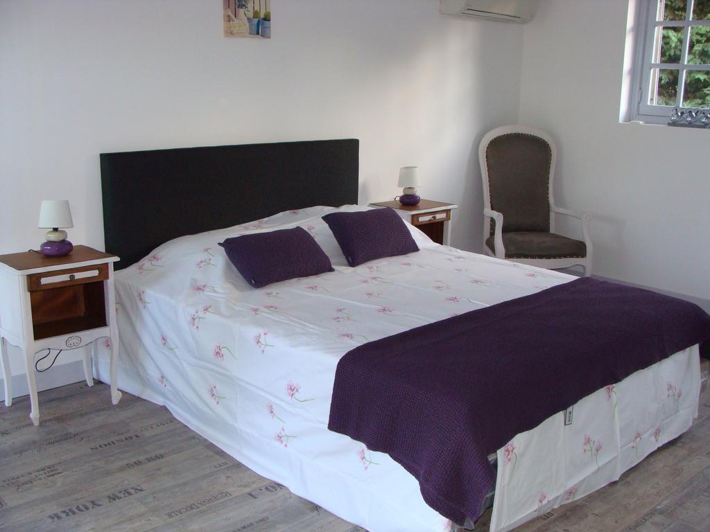 Bed and Breakfast Le Vieux Castel Goustranville Pokoj fotografie