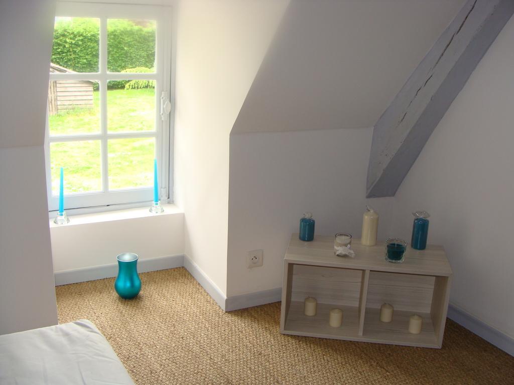 Bed and Breakfast Le Vieux Castel Goustranville Pokoj fotografie